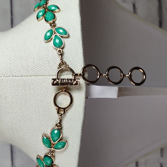 Amitra Singh Necklace/Earrings Set - Picture 4 of 15